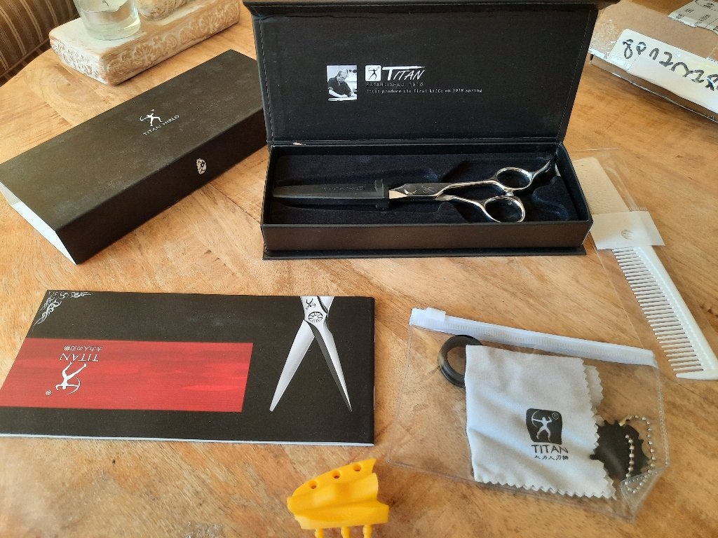 Luxe Titan 1918 Professionele Kappersschaar Set,Complete Set, Ophalen of Verzenden, Zo goed als nieuw