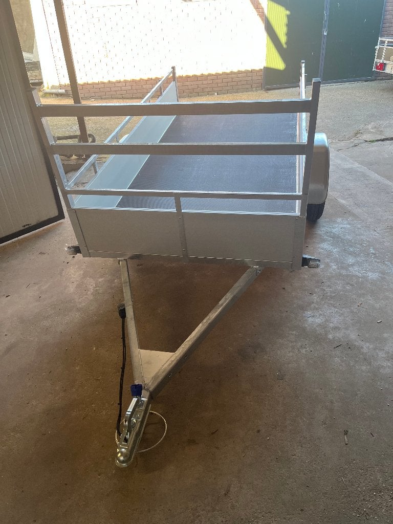 nieuwe Syma aluminium e-as 2.57.m x 1.31.m uitvoering., Auto diversen, Ophalen, Nieuw