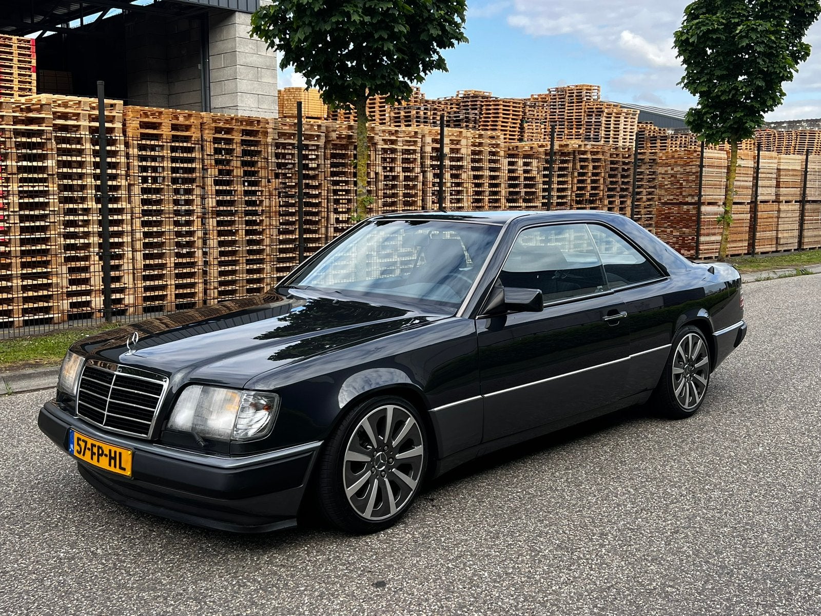 Mercedes-Benz 200-Serie 2.3 230 CE U9 1991 Grijs, Auto's, 1870 kg, Zwart, 4 cilinders, 132 pk