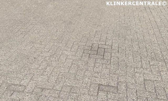 ROOIKORTING 3.250m2 heide, grijs en antraciet betonklinkers, Bij dit gebruikte product niet te achterhalen, Gebruikt, Verzenden