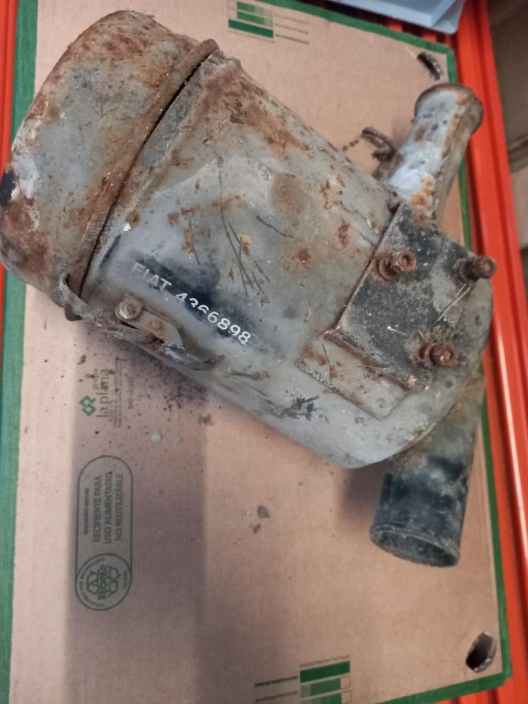 Roestige Fiat 4366898 luchtfilter Oldtimer Onderdeel, Auto-onderdelen, Ophalen of Verzenden, Gebruikt, Fiat