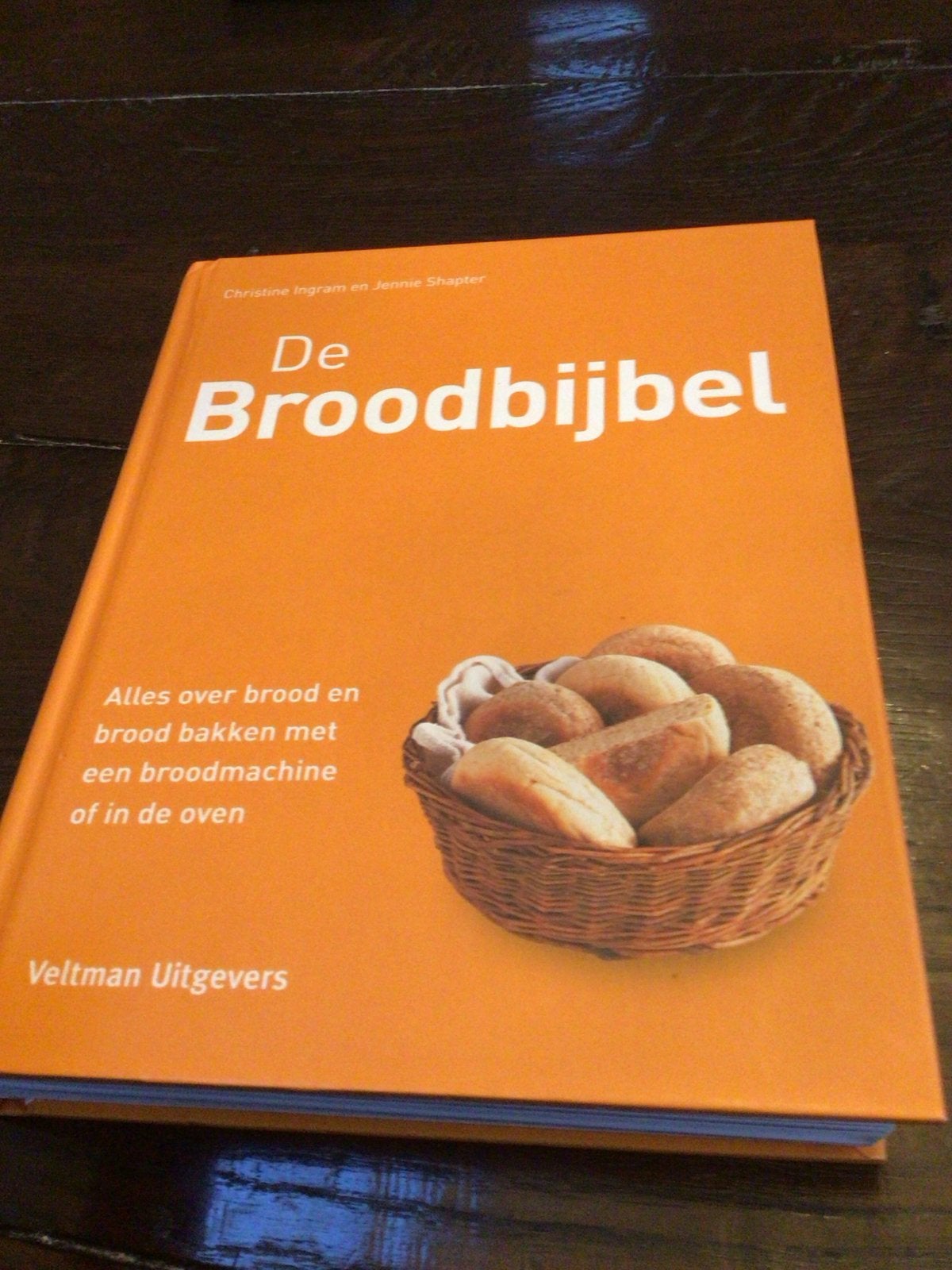 De Broodbijbel: Alles over brood en brood bakken, Ophalen of Verzenden, Zo goed als nieuw, Overige gebieden, Overige typen