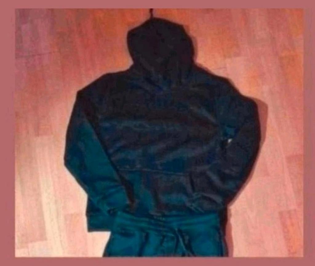Nieuw zwart joggingpak in maat S. Unisex., Kleding | Heren, Sportkleding, Zwart, Nieuw, Ophalen of Verzenden, Algemeen