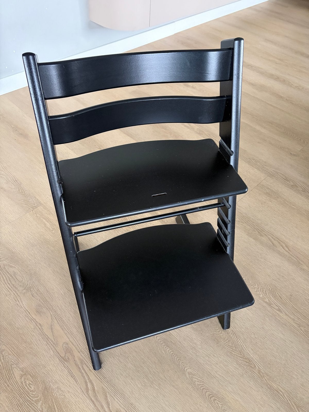 Stokke Zwarte triptrapstoel, Ophalen, Gebruikt, Meegroeistoel