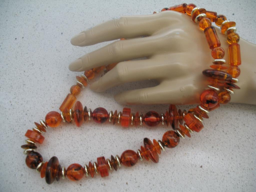 Ketting Kralen ( Synthetisch )Amber Vintage, Sieraden, Tassen en Uiterlijk, Antieke sieraden, Ophalen of Verzenden, Overige materialen