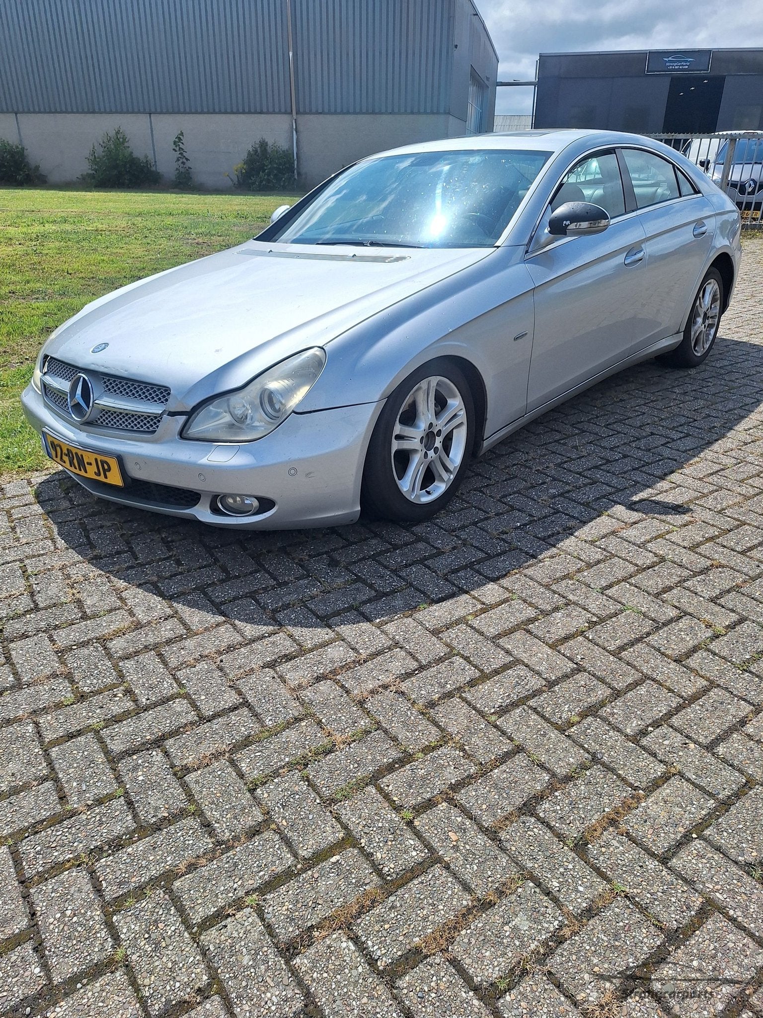 Mercedes-Benz CLS 350 CLS C219 Motorschade motor loopt veer, Auto diversen, Schadeauto's, Automaat, 3500 cc, -, -