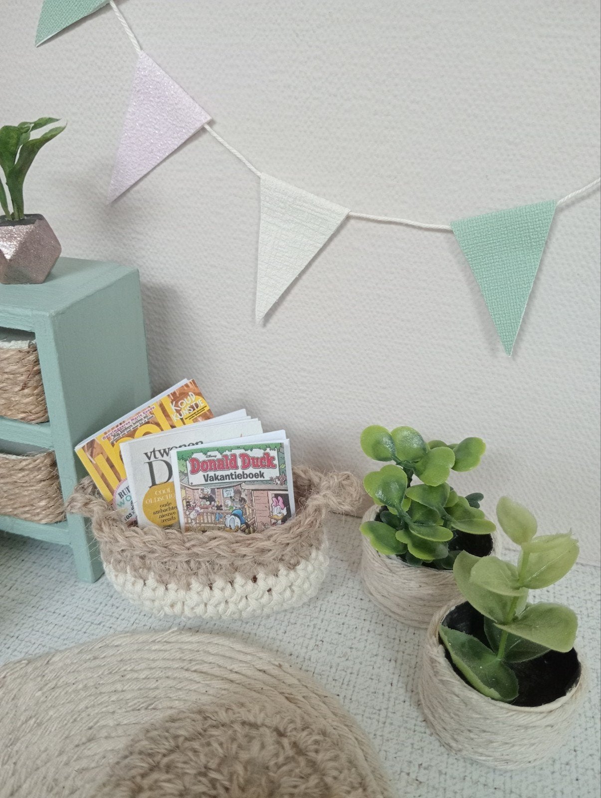 Lectuur mandje met 3 tijdschriften poppenhuis, Verzamelen, Ophalen of Verzenden, Poppenhuis