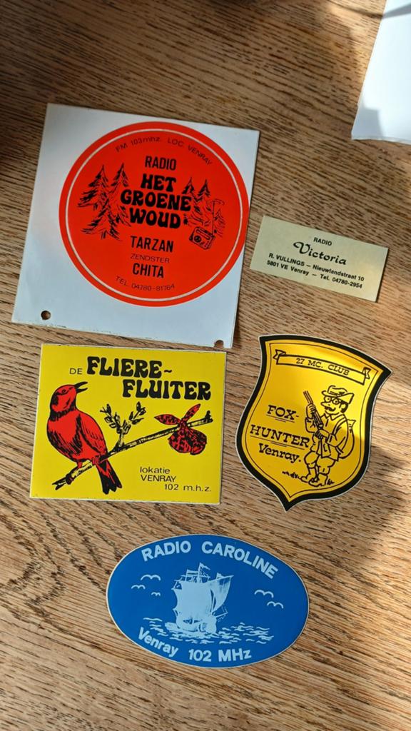 Versch. stickers piraat amateurzenders uit VENRAY, Ophalen of Verzenden