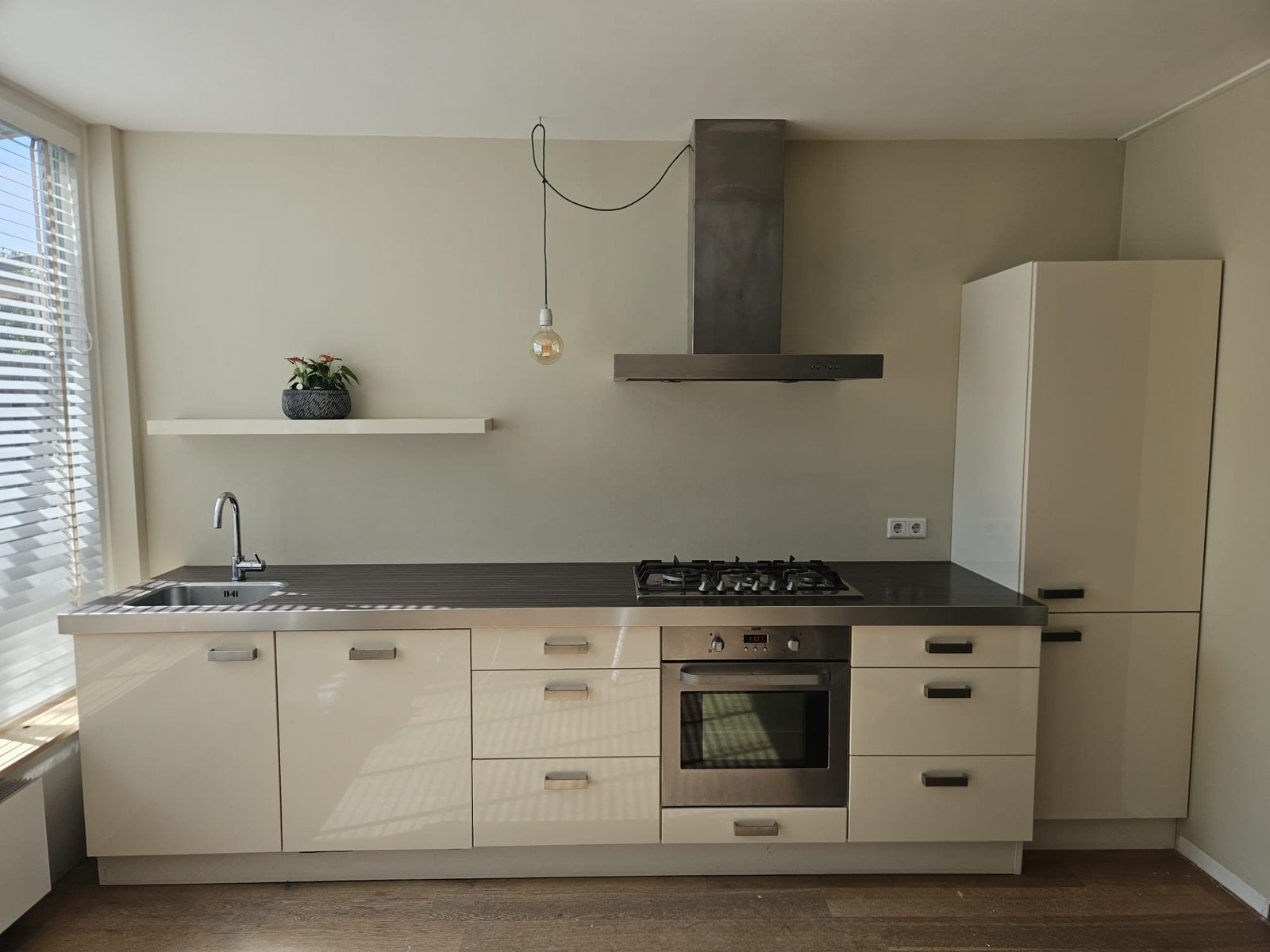 Keuken 360 cm 75 diep vaatwasser, oven, koel/vries, gaspkt, Ophalen, Gebruikt, Hoekkeuken