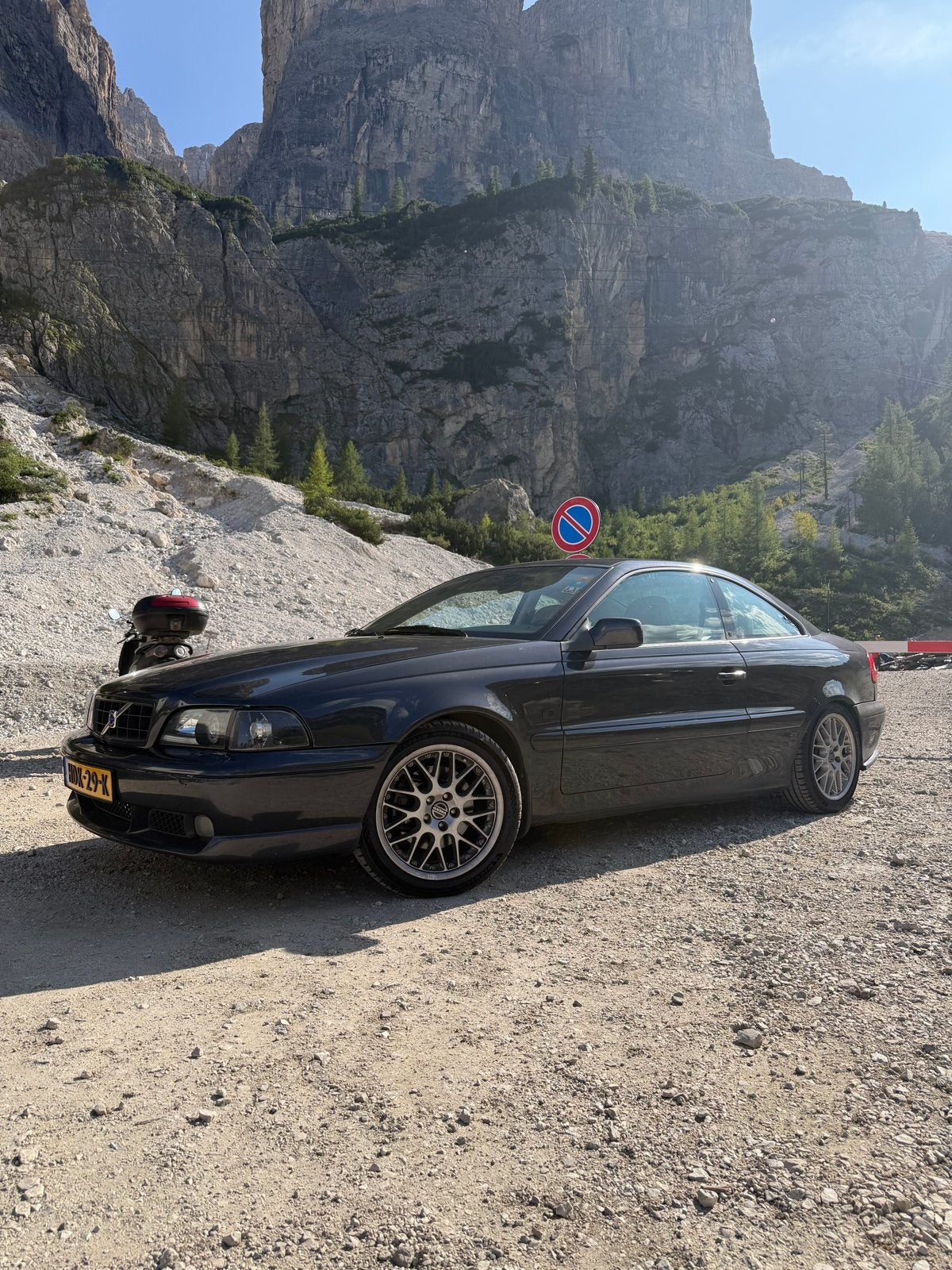 Dikke Volvo C70 2.3 T5 1998 Donkergrijs, C70, Beige, 4 stoelen, Leder en Stof