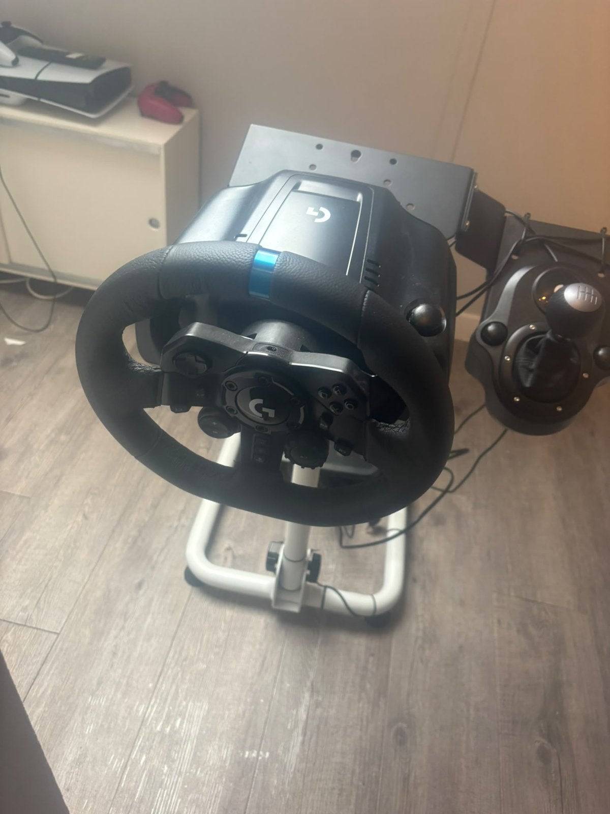 Stuur PlayStation met versnellingspook en pedalen, Ophalen, Zo goed als nieuw, Stuur of Pedalen, PlayStation 1