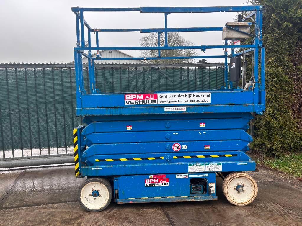 Skyjack SJ 4632 schaarlift hoogwerker 12m Skyjack (bj 2012)