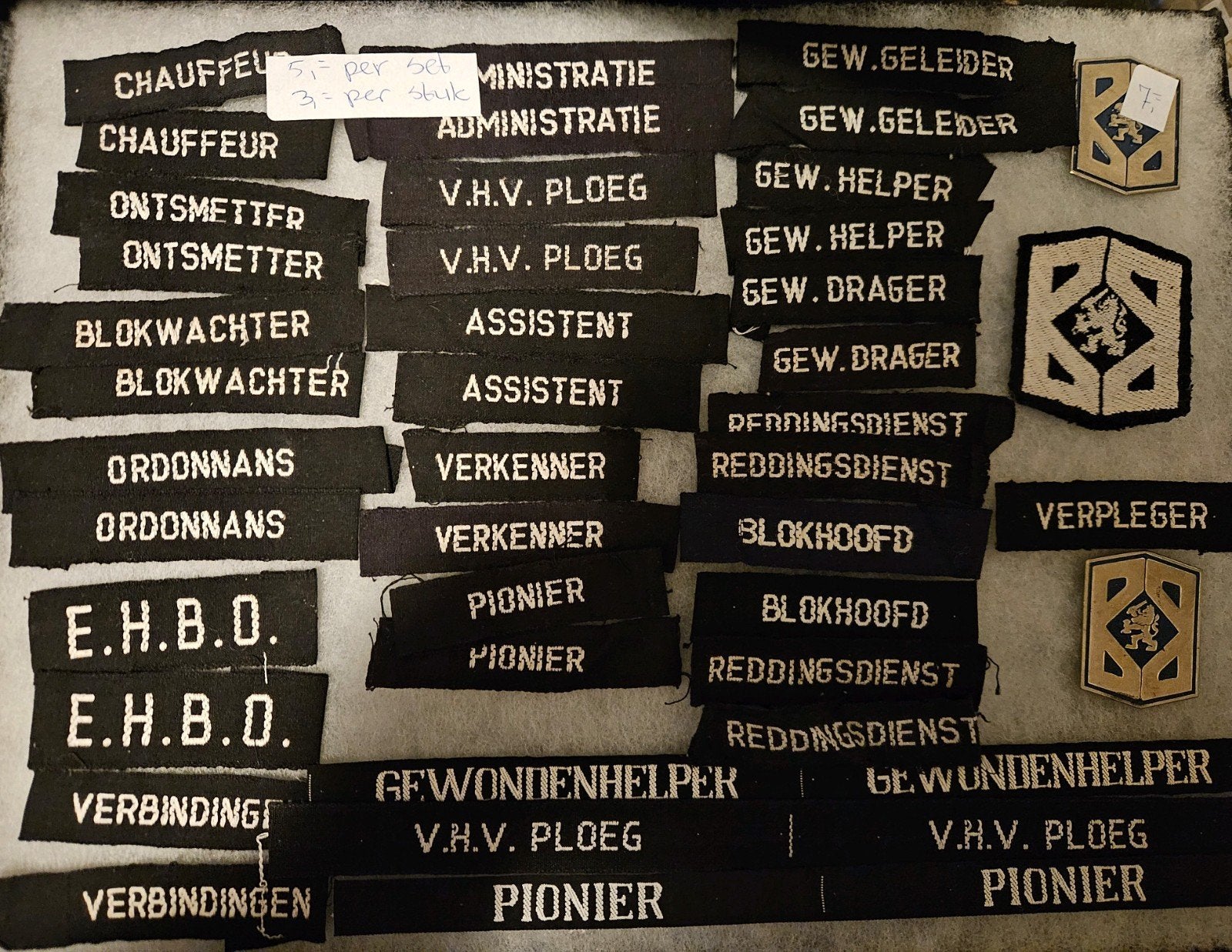 Verschillende sets naamlintjes e.d. BB, Ophalen of Verzenden, Overige soorten, Nederland, Embleem of Badge