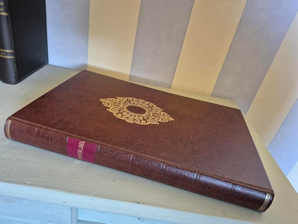 Grote prentbijbel in zo goed als nieuwstaat., Ophalen of Verzenden, Zo goed als nieuw
