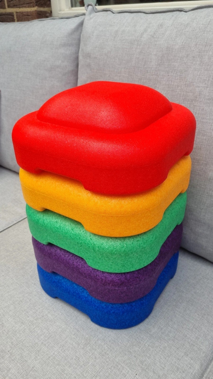 Regenboog stapstenen, Ophalen of Verzenden, Zo goed als nieuw
