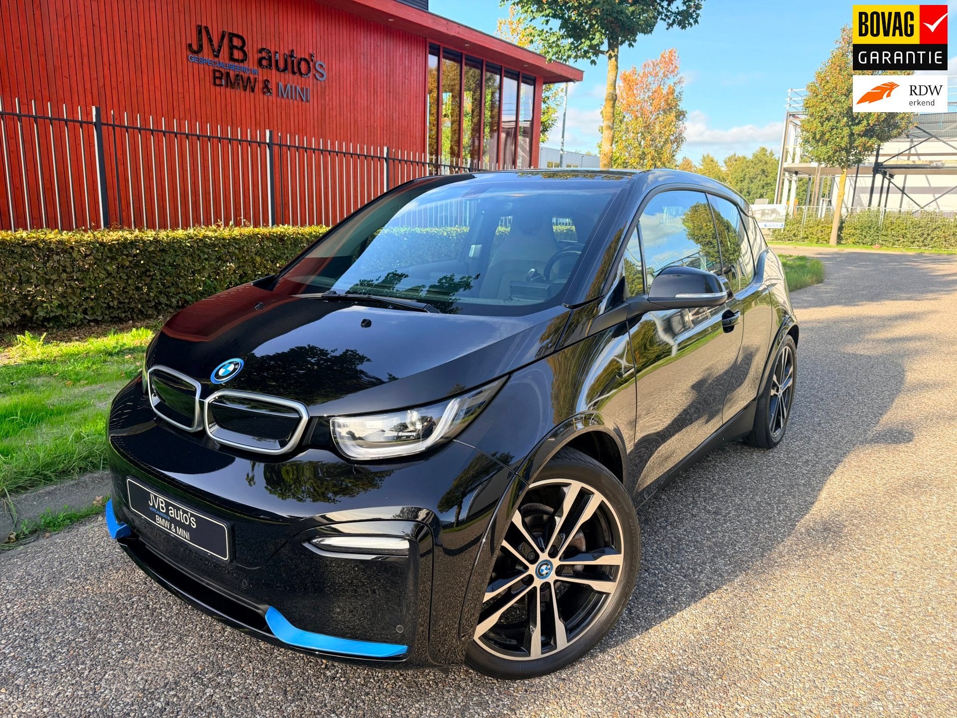 BMW I3 I3S 120Ah 42 kWh, stoelverwarming, warmtepomp, Auto's, Automaat, Zwart, 4 stoelen, Zwart