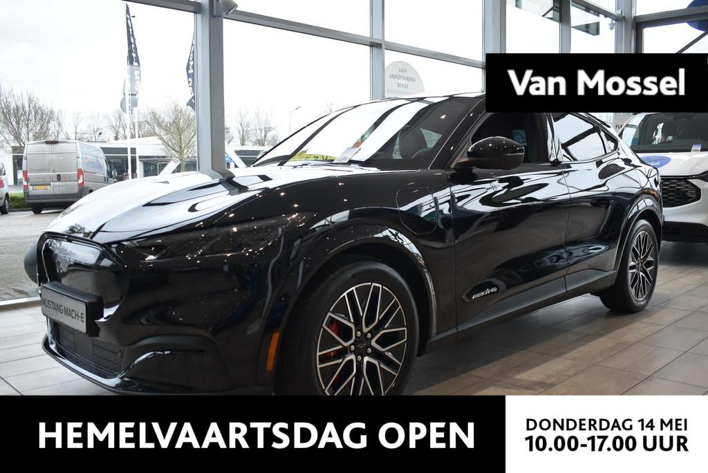 Ford Mustang Mach-E Extended Premium AWD 98 kWh | Showroom V, Auto's, Automaat, 98 kWh, 550 km, Zwart