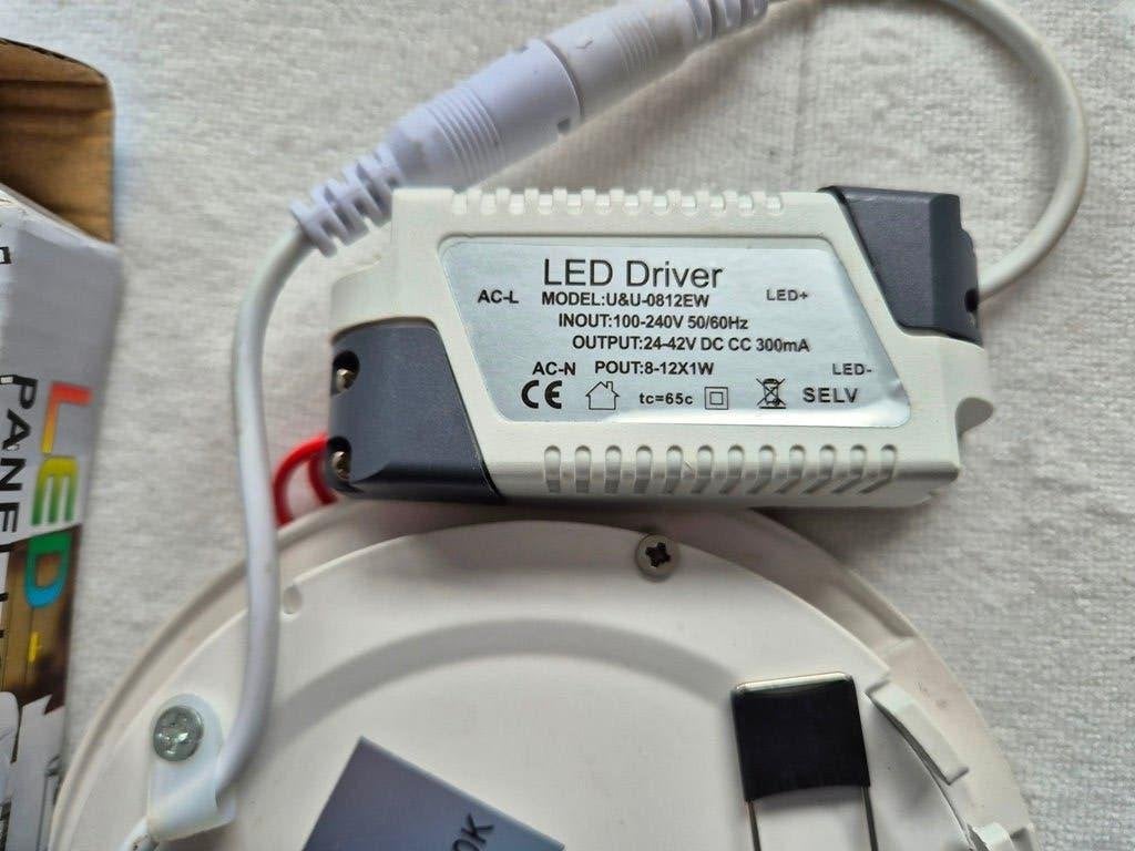 UITVERKOOP: LED witte Plafondlamp Inbouwspot 9W WW - laatste, Huis en Inrichting, Lampen | Spots, Overige materialen, Overige merken