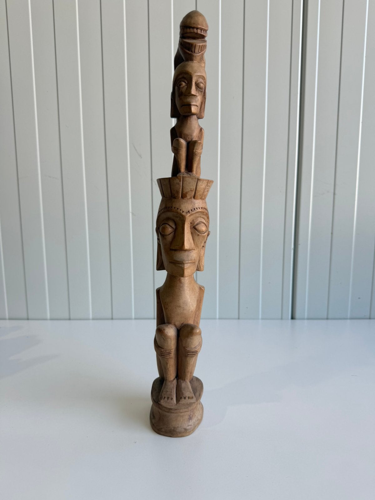 Indonesisch houtsnijwerk totempaal, Antiek en Kunst, Kunst | Beelden en Houtsnijwerken, Overige onderwerpen, Ophalen of Verzenden