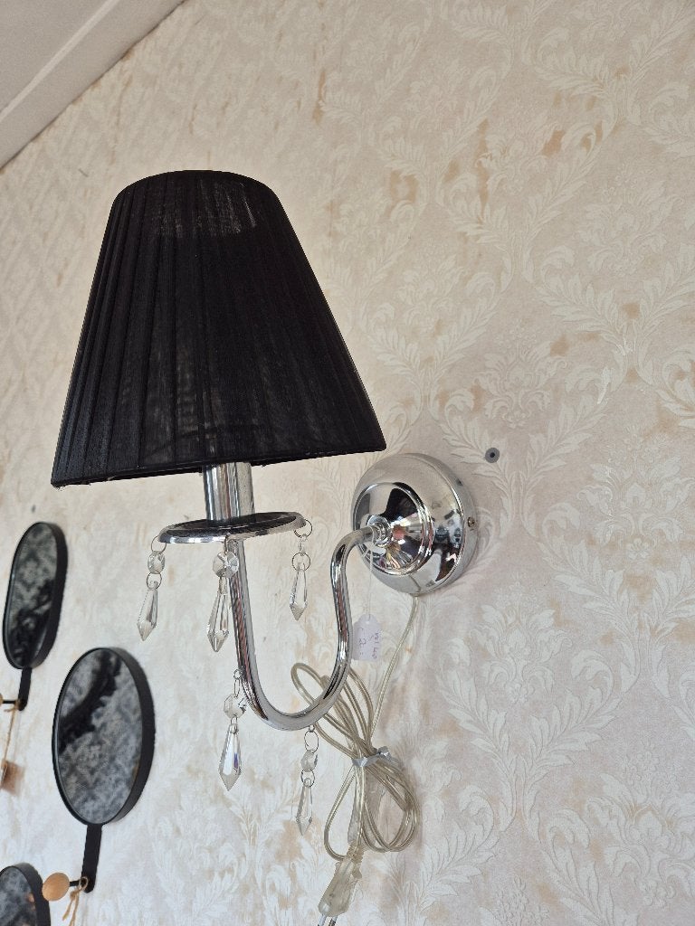 Brocante wandlamp met een zwart kapje, *, Kunststof, *, Ophalen of Verzenden