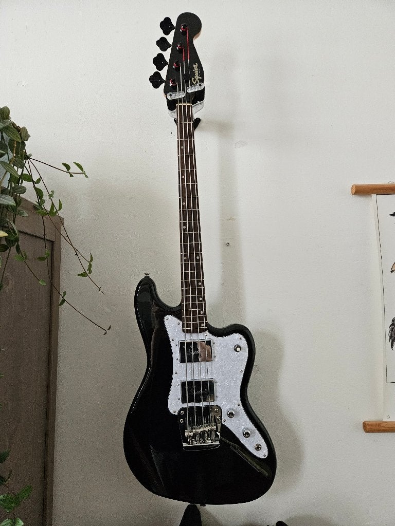 Squier Paranormal Rascal bass, Muziek en Instrumenten, Snaarinstrumenten | Gitaren | Bas, Ophalen, Zo goed als nieuw, Elektrisch