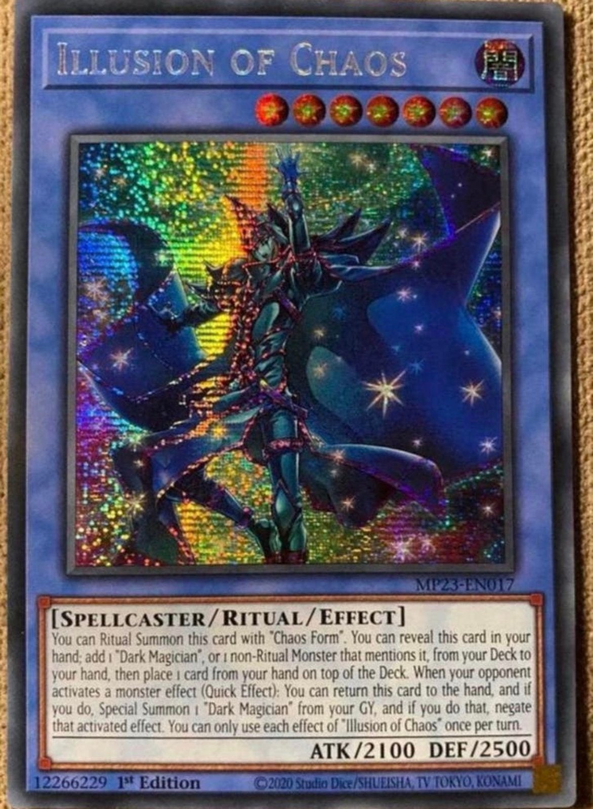Yu-Gi-Oh! Illusion of Chaos MP23 1st Edition !, Hobby en Vrije tijd, Verzamelkaartspellen | Yu-gi-Oh!, Ophalen of Verzenden, Zo goed als nieuw