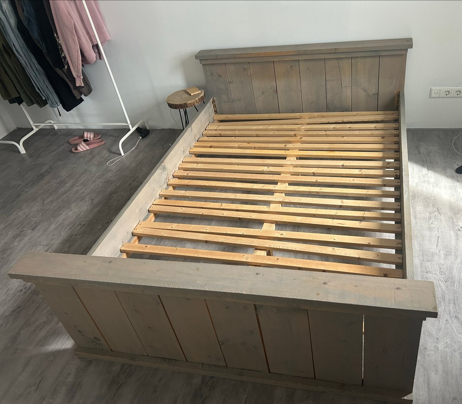 Steigerhouten tweepersoonsbed met lattenbodem, Huis en Inrichting, Slaapkamer | Bedden, Ophalen, Gebruikt, Steigerhout, Tweepersoons