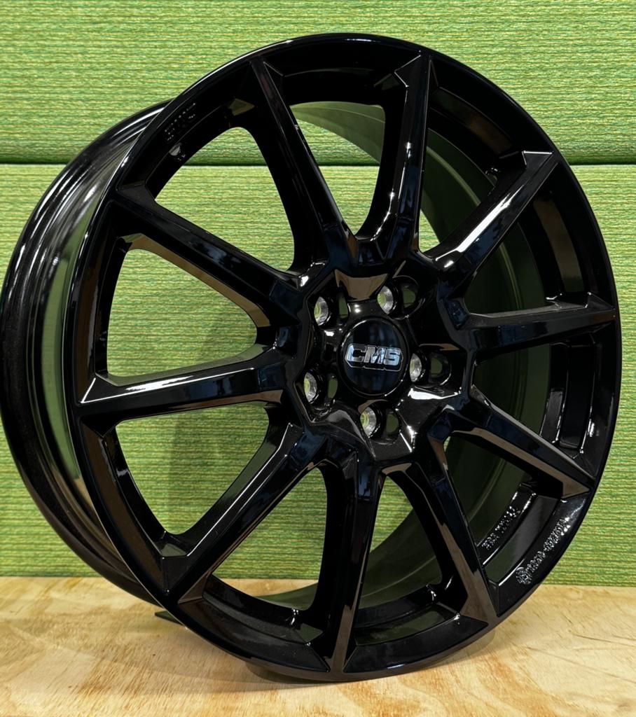 zwarte 5x100 17” velgen Volkswagen Polo Seat Ibiza Audi A1