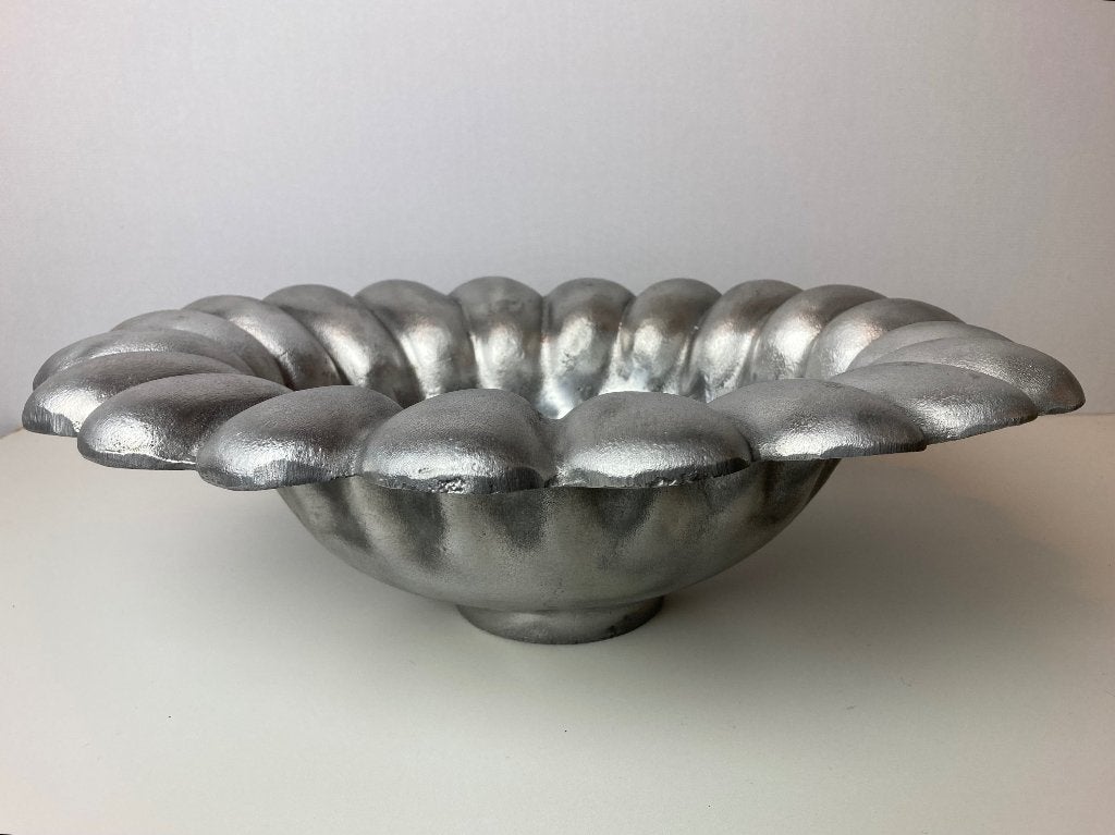 Pols Potten – Aluminium Sculptural Bowl (38 x 33 cm), Huis en Inrichting, Overige materialen, Op voet, Schaal, Ophalen of Verzenden