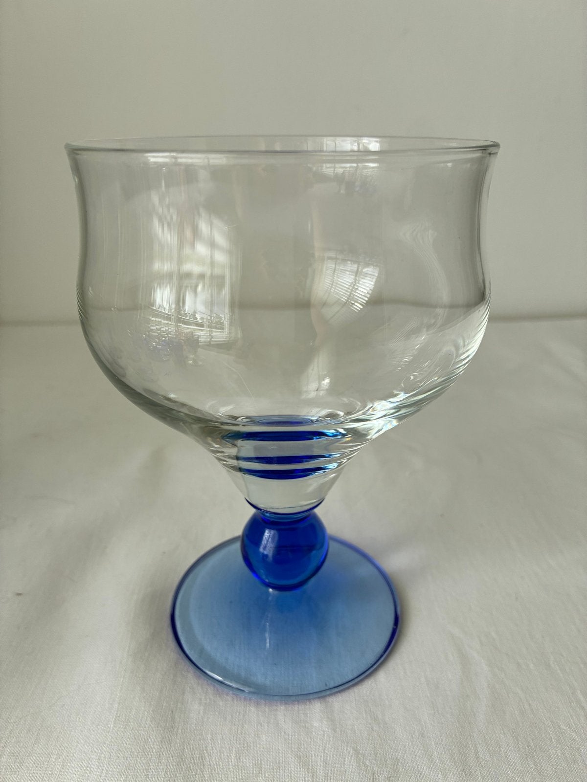 3 Vintage glazen beker met blauwe voet, Antiek en Kunst, Ophalen of Verzenden