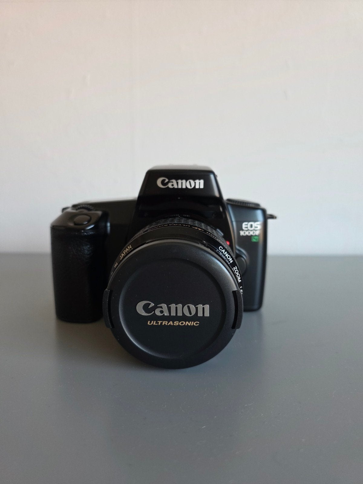 Canon EOS 1000F Spiegelreflexcamera met 35-105mm lens, Ophalen of Verzenden, Gebruikt, Spiegelreflex, Canon