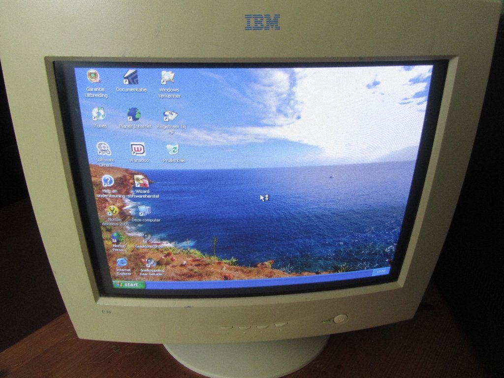Vintage Nette goed werkende Color Monitor IBM 6332-03N, Computers en Software, Monitoren, Ophalen, Gebruikt, Overige typen, Onbekend