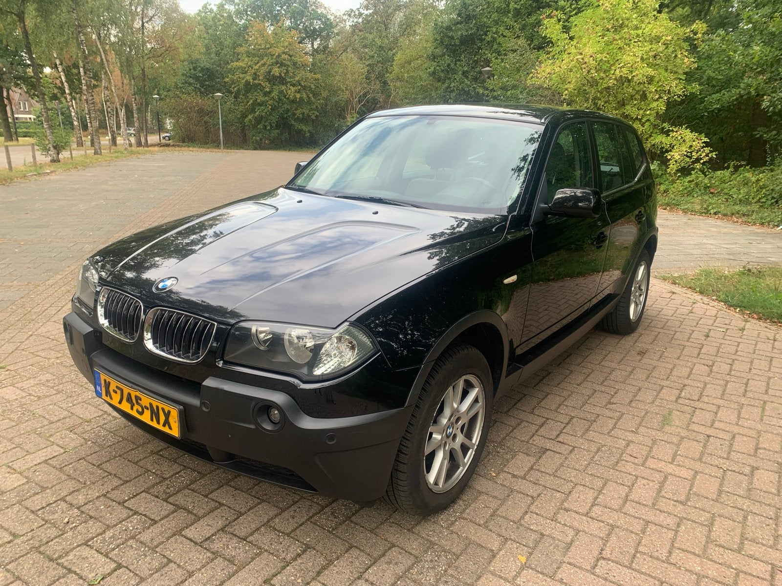 BMW X3 2.5 I AUT 2005 Zwart, Auto's, Automaat, Stof, 1800 kg, Zwart