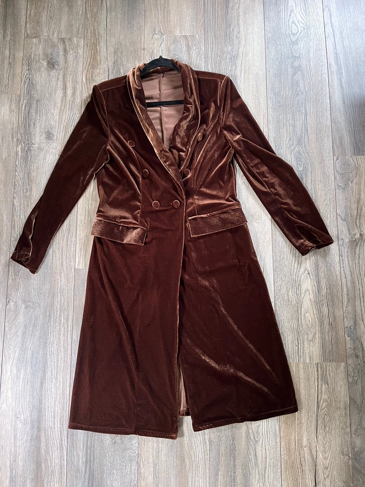 Dames pak velours/velvet bruin Mt S/M, Kostuum of Pak, Bruin, Ophalen of Verzenden, Zo goed als nieuw