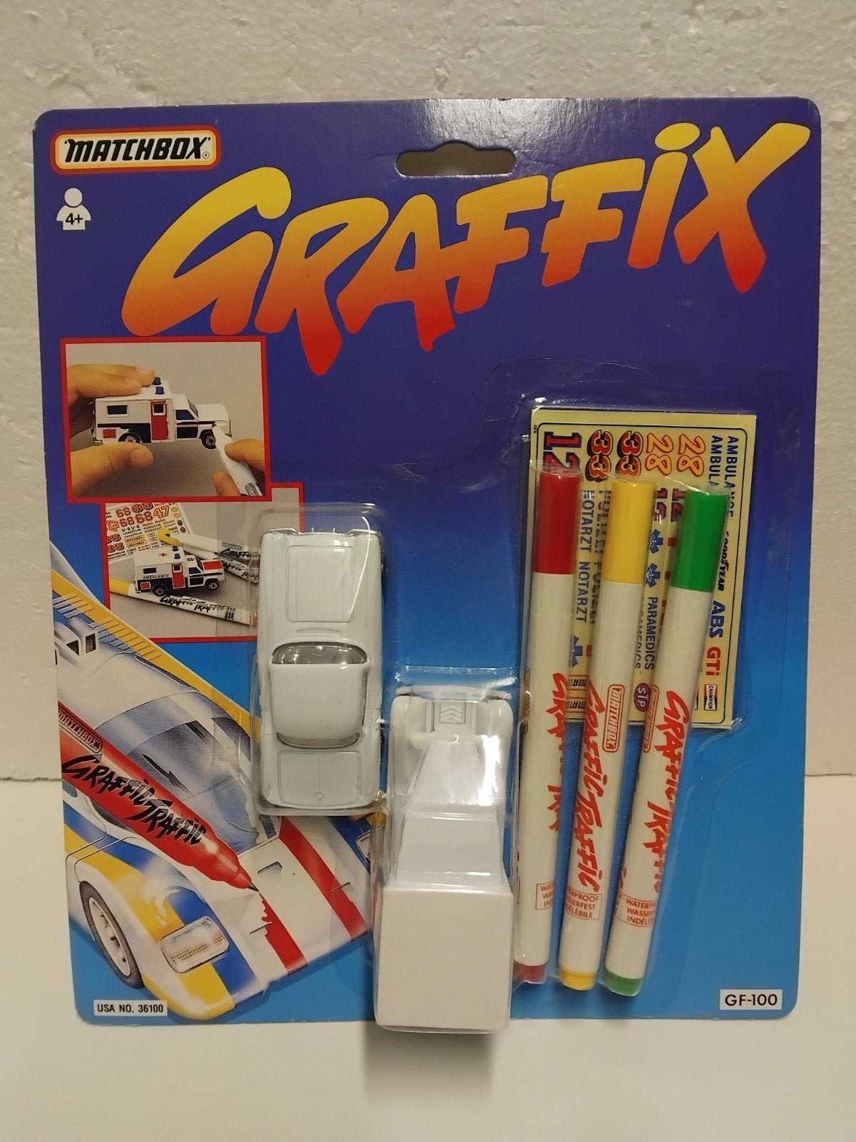 Matchbox Graffix witte Chevrolet Corvette & Ford model a, Ophalen of Verzenden, Zo goed als nieuw, Auto