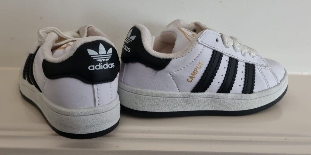 nieuwe adidas campus voor kids, maat 22 nu voor 19,99 euro, Adidas, Nieuw, Ophalen of Verzenden, Jongen of Meisje