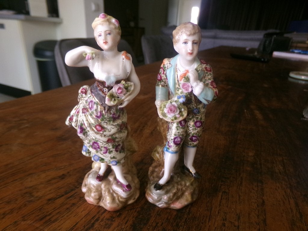 2  Beeldjes - Man en Vrouw - Ens & Eckert Volkstedt - 1880, Ophalen of Verzenden