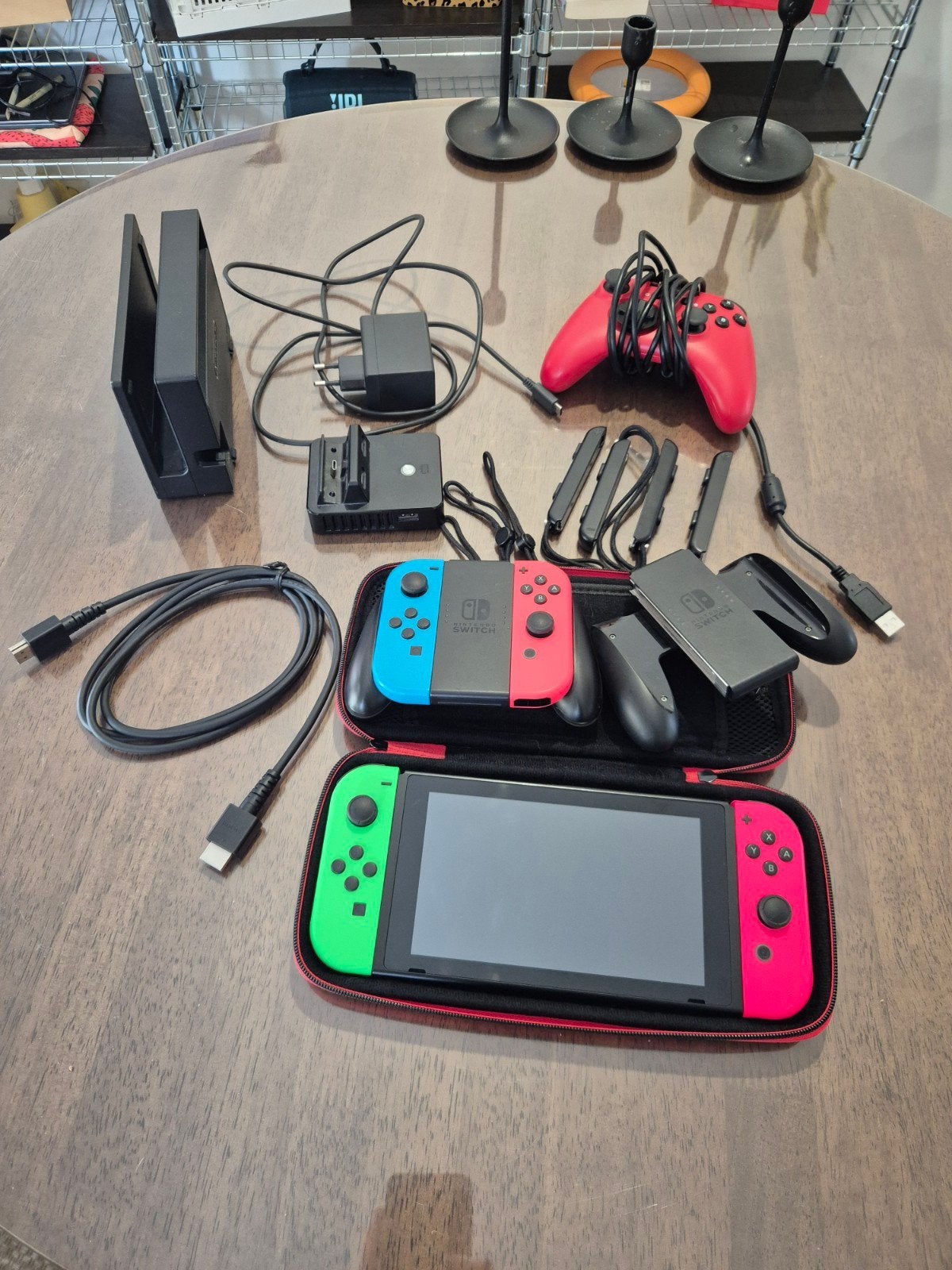 Nintendo Switch met extra joycons en accessoires, Spelcomputers en Games, Spelcomputers | Nintendo Switch, Gebruikt, Switch Original