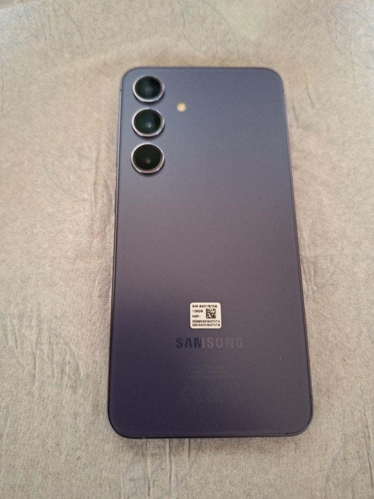 samsung galaxy s24 128GB