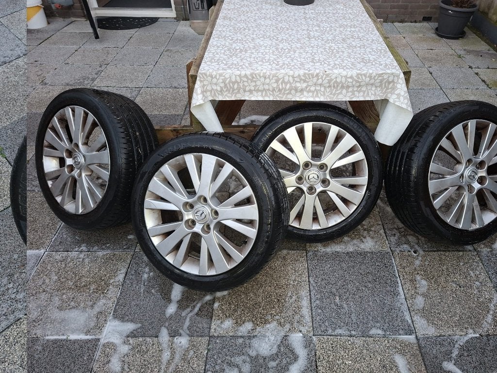 17 inch Mazda 6 velgen 5x114,3 - 205/50/17 Vredestijn banden, Auto-onderdelen, Ophalen, Gebruikt, Banden en Velgen, 17 inch