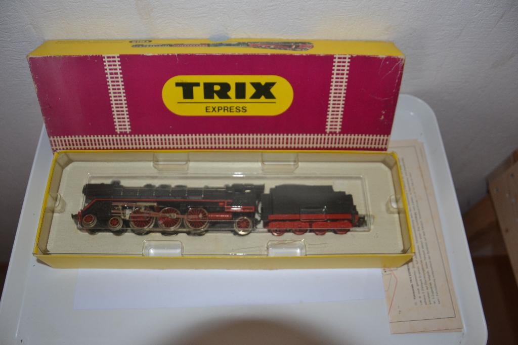 Trix express, Trix, Ophalen of Verzenden, Zo goed als nieuw, Analoog