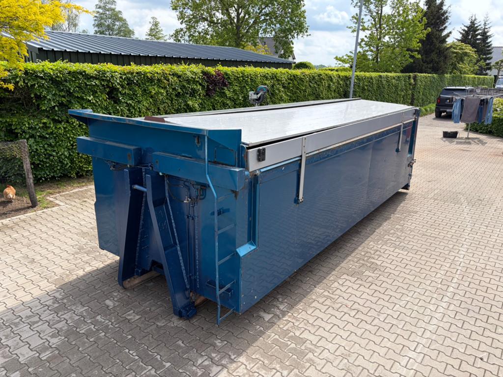Container ruizeveld, Ophalen