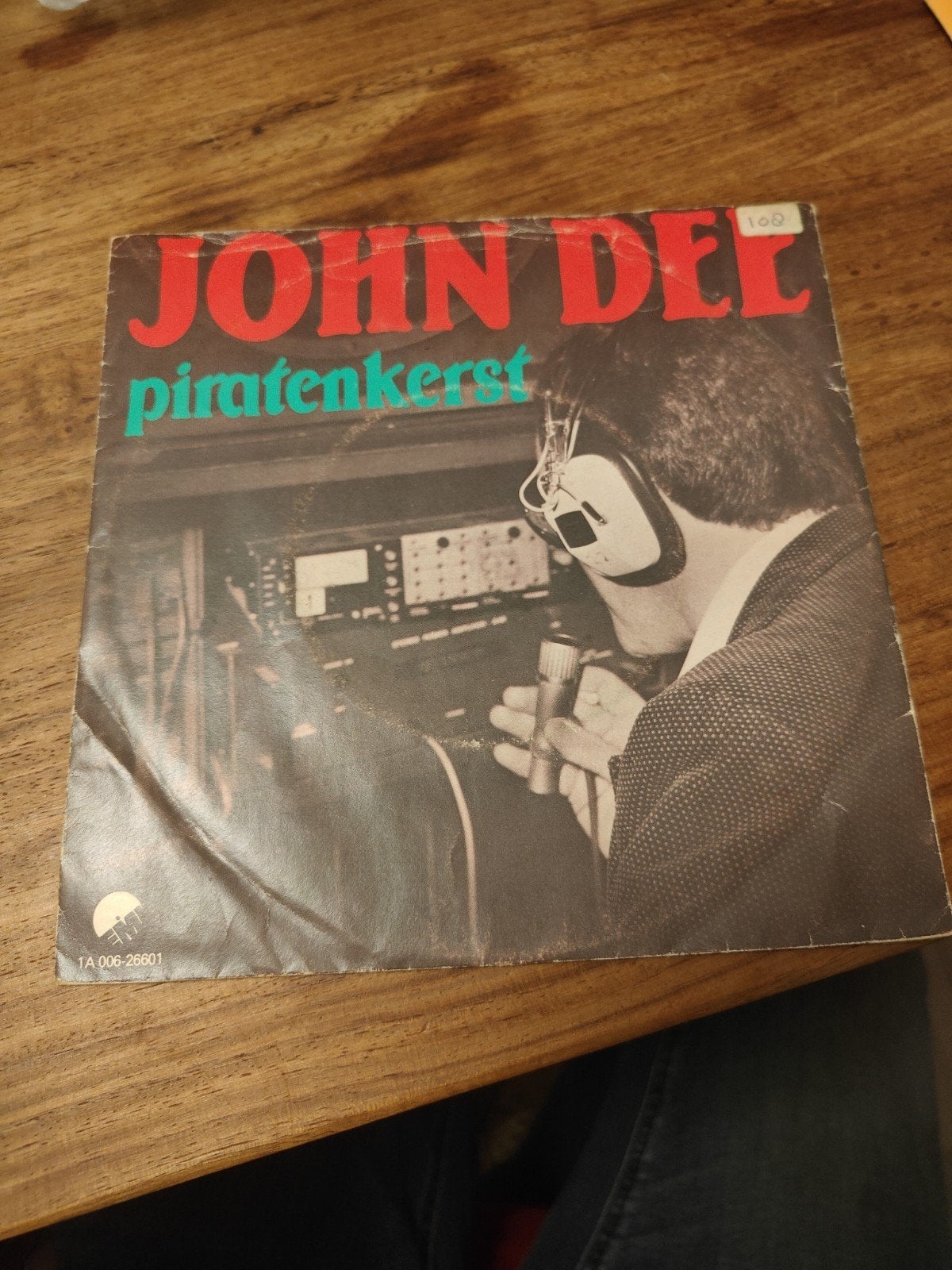 John Dee - Piratenkerst (Vinyl Single), Ophalen of Verzenden, Gebruikt, 7 inch, EP