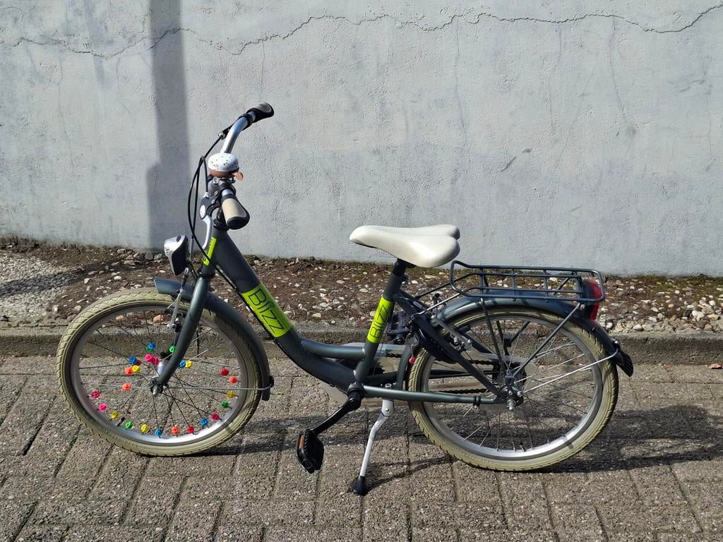 Blizz kinderfiets 20 inch, met lage instap en bagagedrager, Overige merken, Velgrem, Ophalen of Verzenden, Minder dan 47 cm