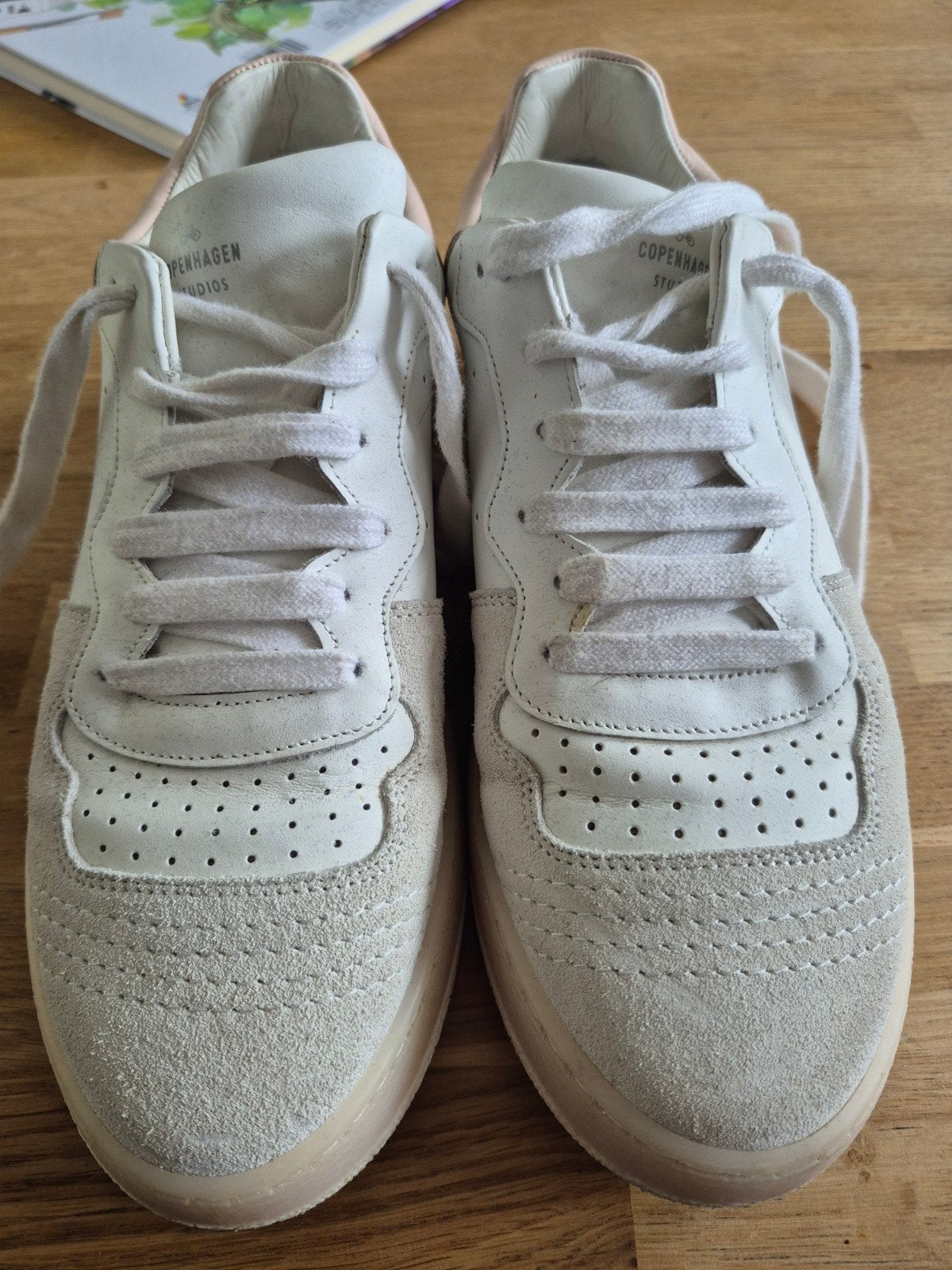 Copenhagen Studios sneakers maat 39- Zo goed als nieuw, Copenhagen Studios, Beige, Ophalen of Verzenden, Sneakers of Gympen