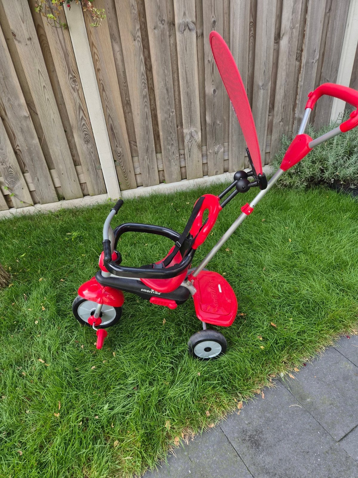 Smartrike driewieler rood met duwstang en zonnekap, Ophalen, Gebruikt, Overige typen