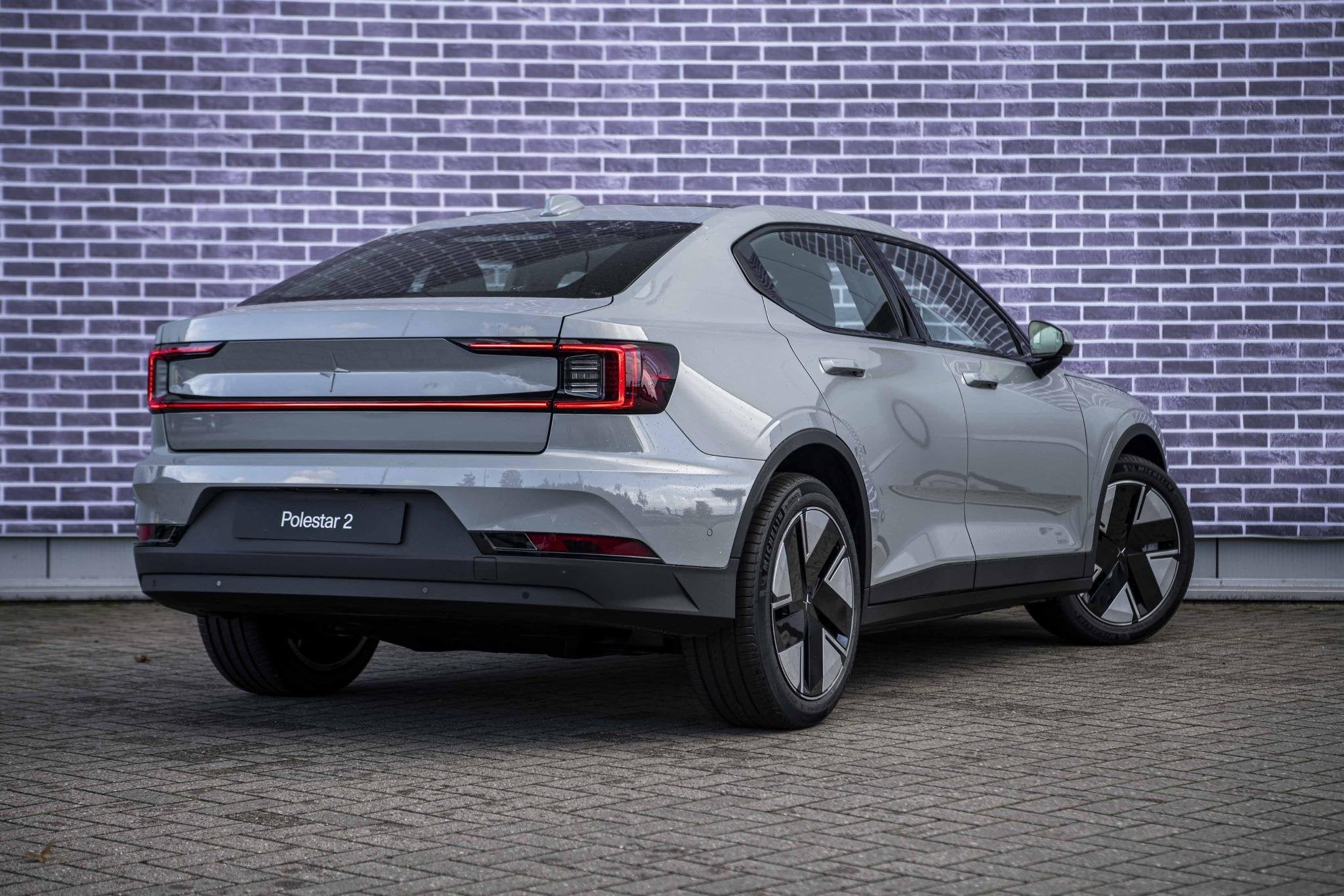 Polestar 2 Long Range Single Motor Prime 82 kWh | Pilot assi, Auto's, Polestar, Automaat, Polestar 2, Achterwielaandrijving, 82 kWh