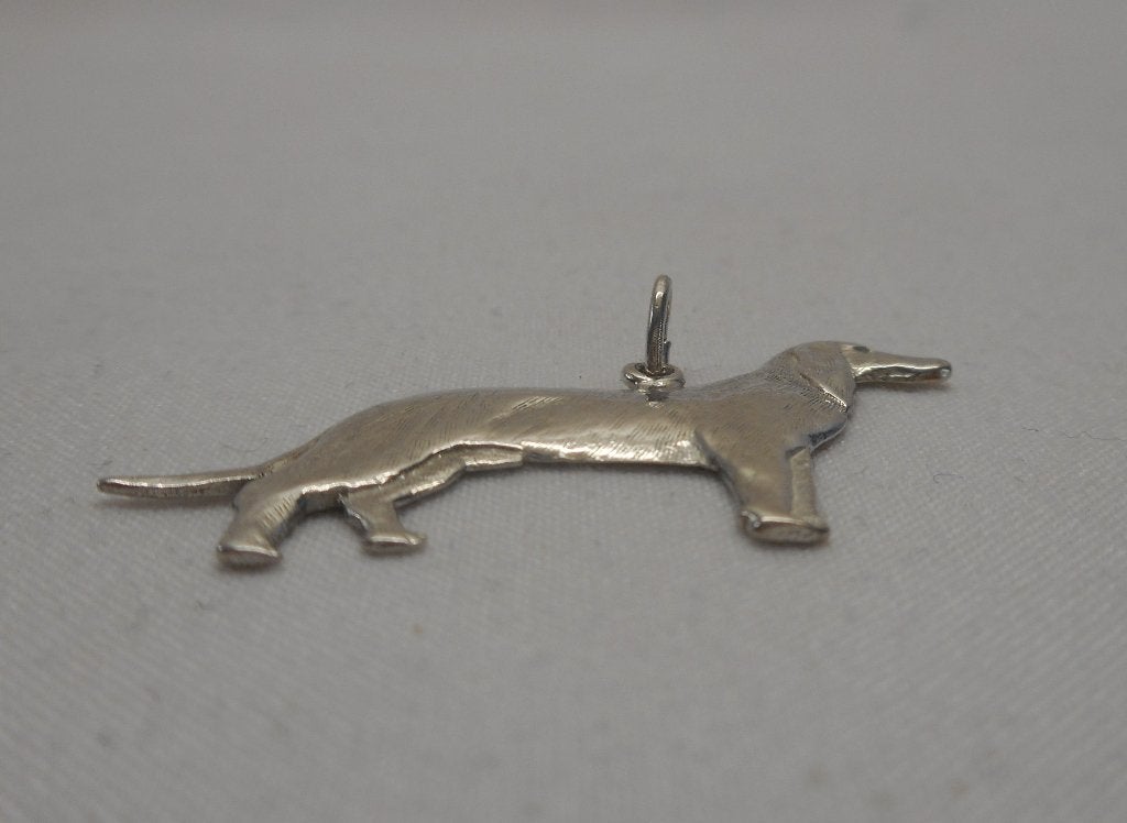 Zilveren hanger van een hond nr.1714, Verzenden, Zo goed als nieuw, Zilver, Dier