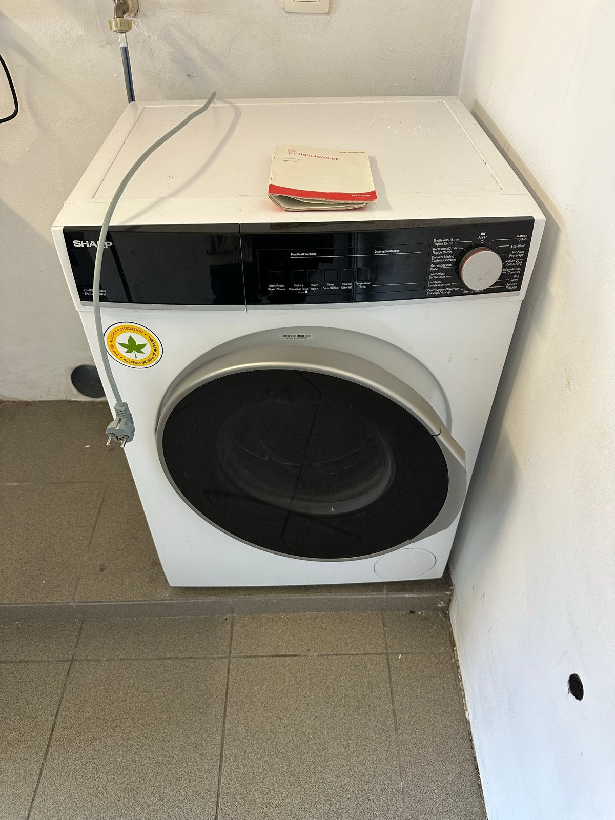 Sharp Voorlader Wasmachine - Zo goed als nieuw, Ophalen, Handwasprogramma, Zo goed als nieuw, Voorlader