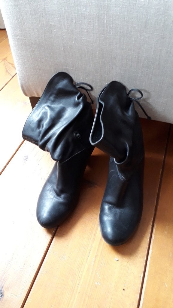 Vintage zwart leren dameslaarsjes maat 39 van Cellini, Zwart, Ophalen of Verzenden, Zo goed als nieuw, Lage of Enkellaarzen